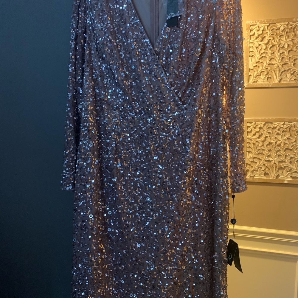 Adrianna Papell Blue Sequin Long Sleeve Bodycon Dress